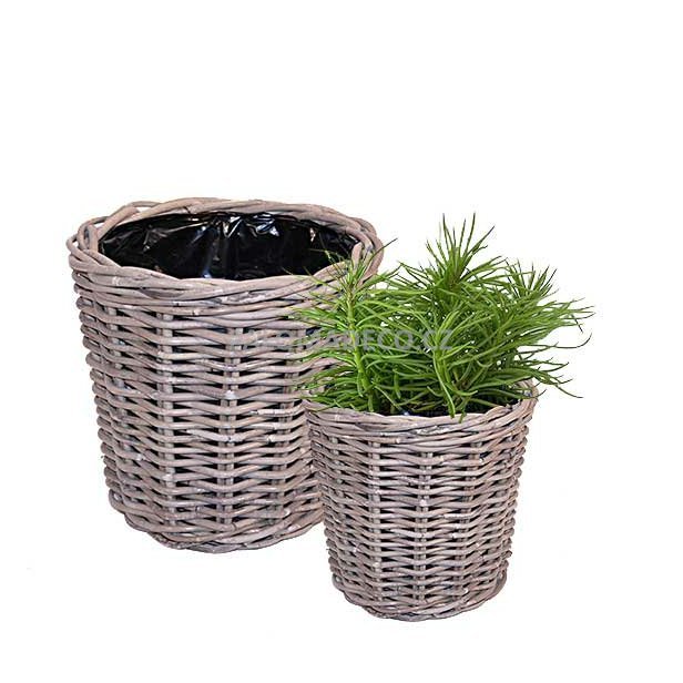 Rattanový obal ke zkrášlení teras, balkónů a interiérů.