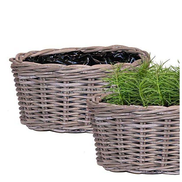 Rattanový obal ke zkrášlení teras, balkónů a interiérů.